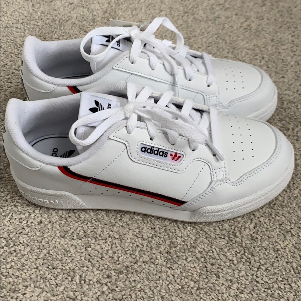 Kids- NWT- Adidas Continental 80 sneakers
